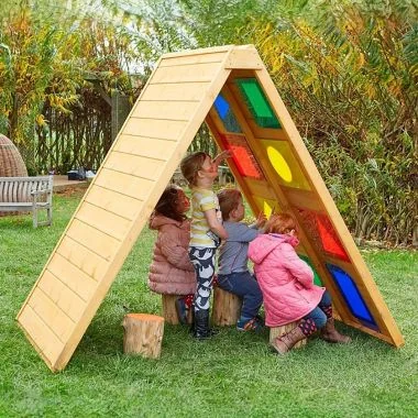 Cosy Colour Peephole Tunnel