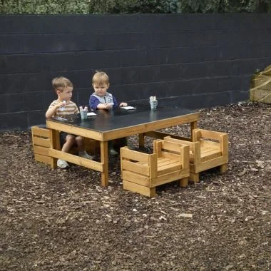 Windmill H Crate Chalk Table and Wooden H Crate Seats Set